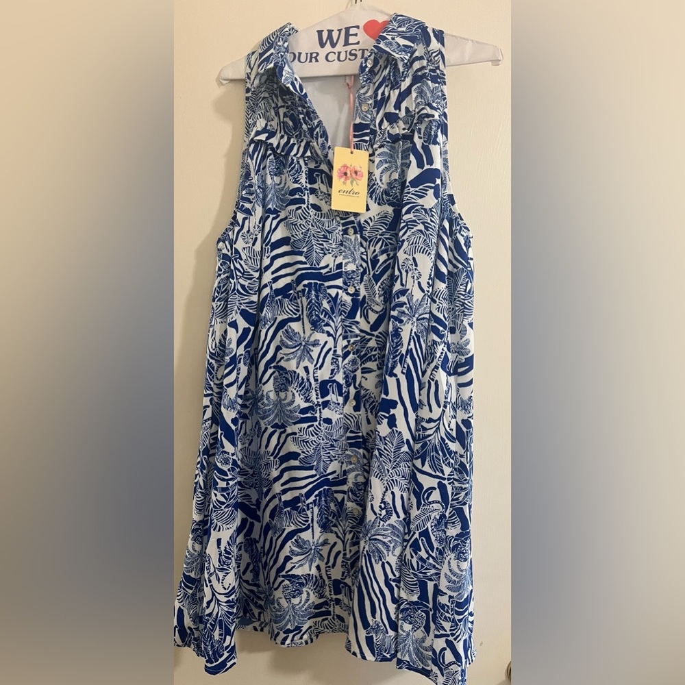 Summer Blue and white sleeveless dress…Entro, NWT, Polyester
